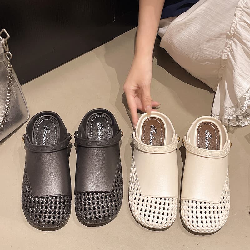 2025 Summer Baotou New Breathable Woven Women's Outer Slippers Fashionable Hollow Round Toe Versatile Half-Pack Sandals