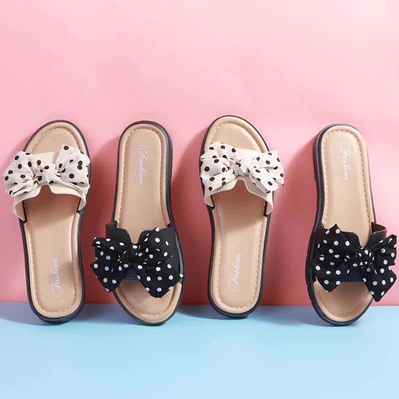 Slippers for Women 2025 Summer New Fashion Bow Slippers Indoor and Outdoor Wear Sandals and Slippers Seaside Beach Slippers