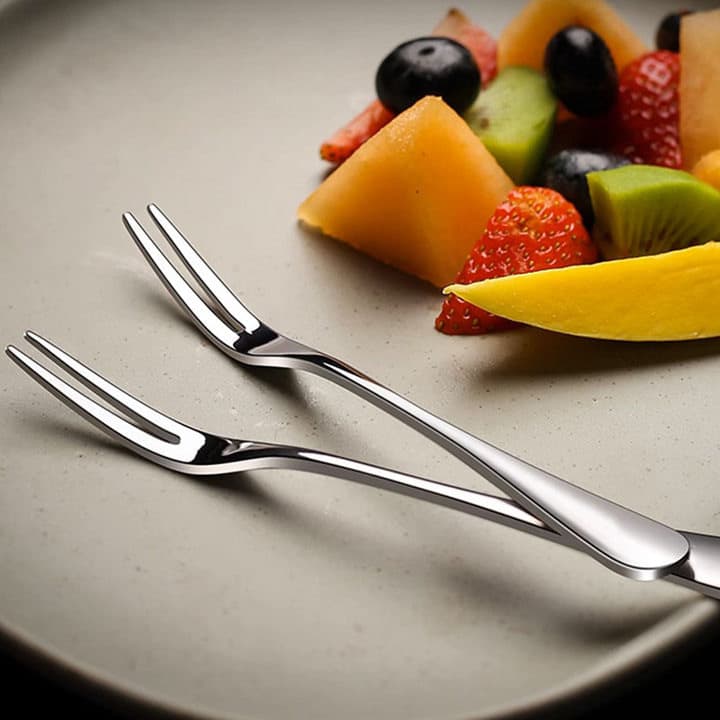 Fruit fork 304 stainless steel household two-tooth fork thickened round tail watermelon dessert fork ins wind fruit sign wholesale